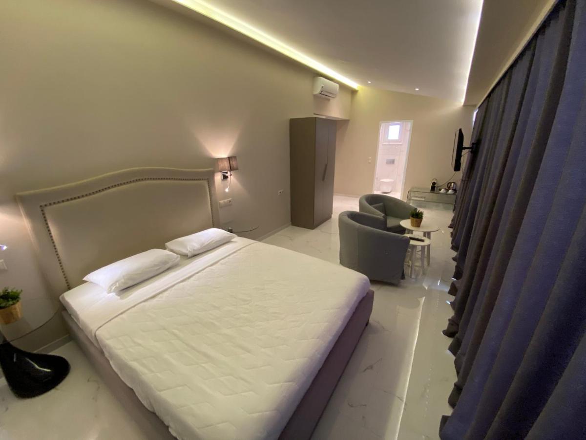24K Athena Suites Atenas Exterior foto