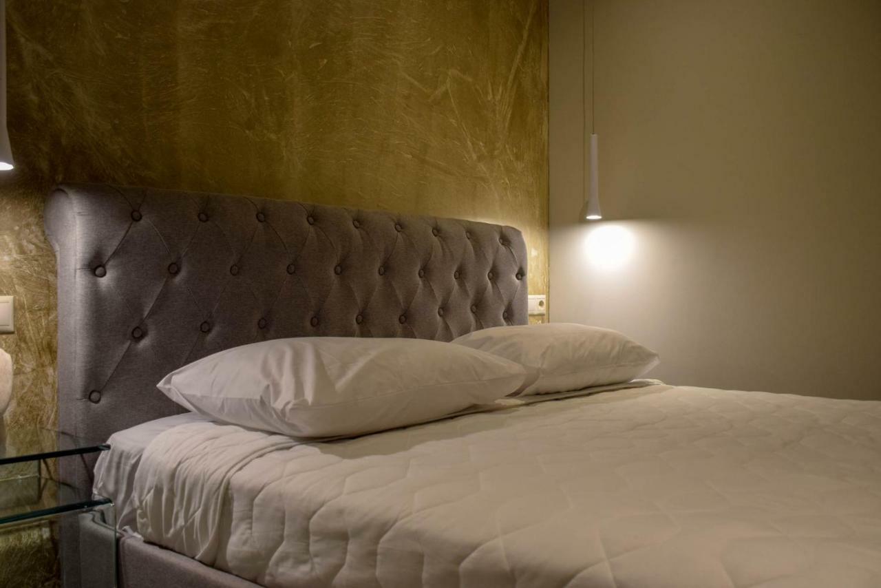 24K Athena Suites Atenas Exterior foto