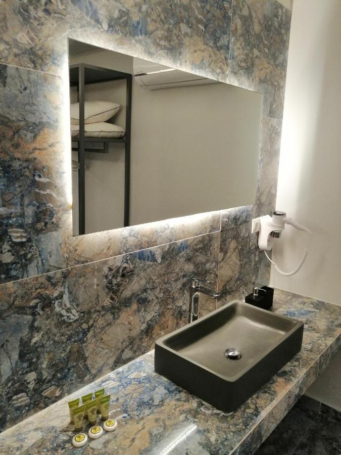 24K Athena Suites Atenas Exterior foto